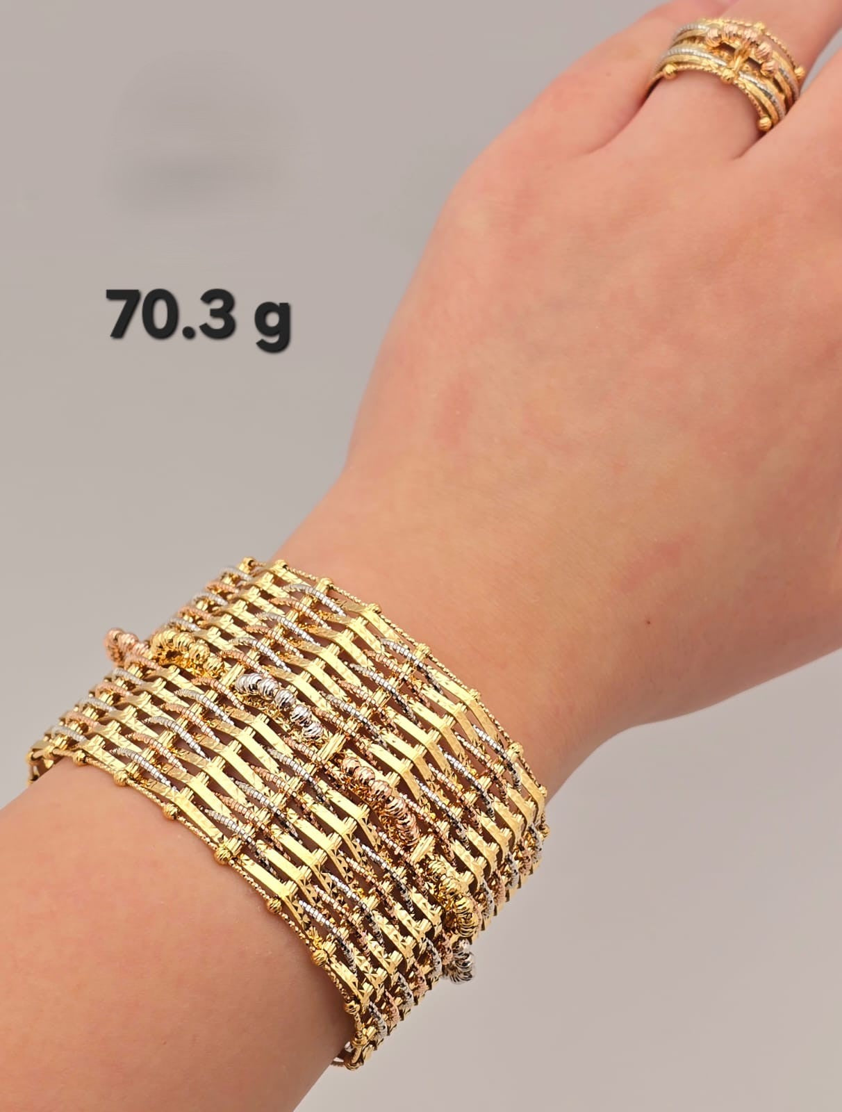 21k gold bracelet 70.3 grams