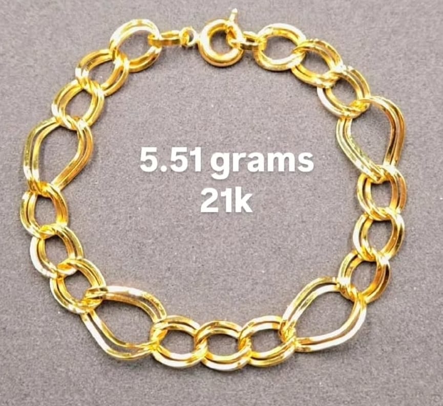 21k gold Bracelets 5.51g