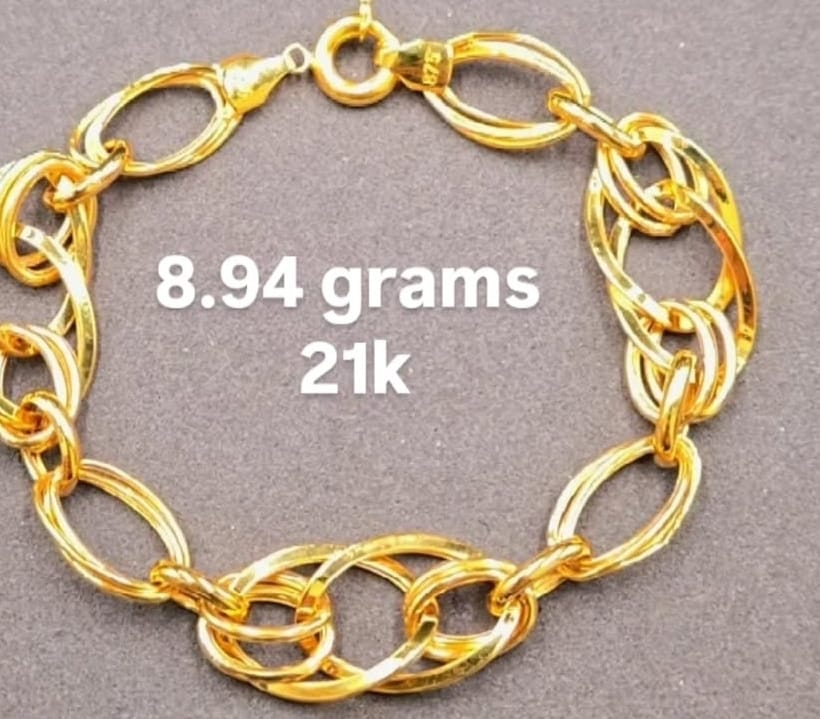 21k gold Bracelets 8.94g