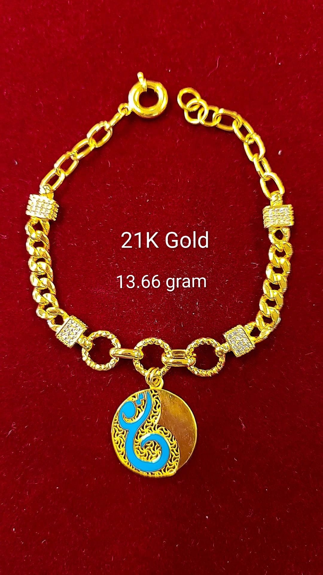 21k gold Bracelets 13.66g