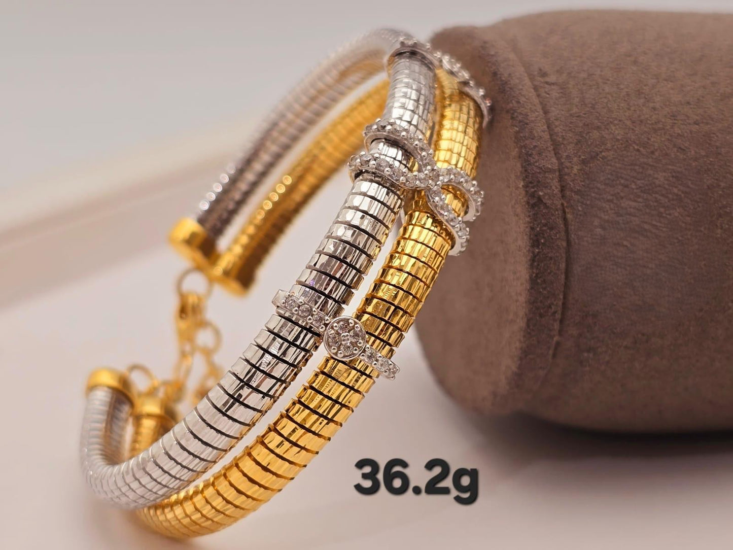 21k gold bangles with ring 36.2 grams