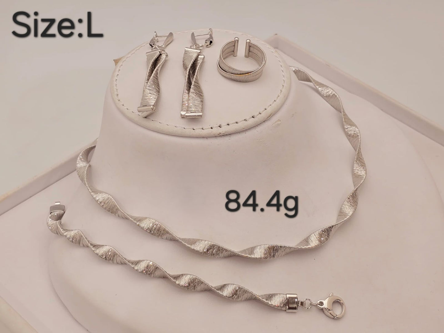 21k gold full set 84.4 grams