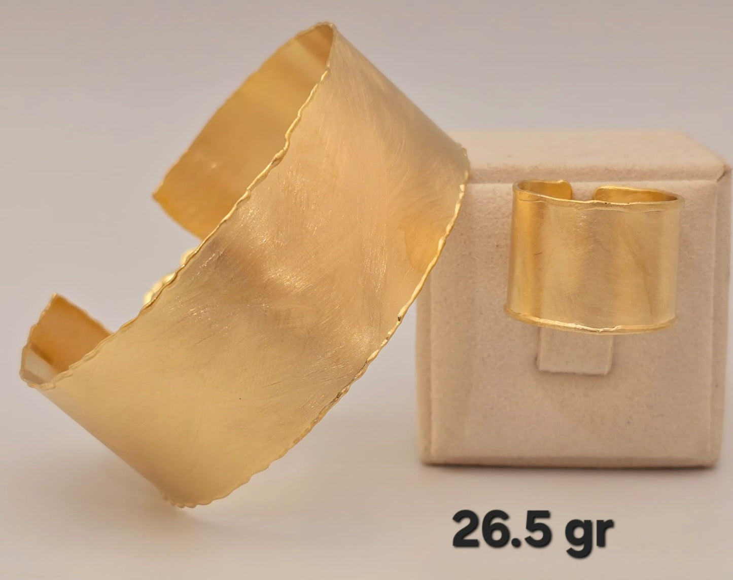 21k gold bracelet with ring 26.5 grams