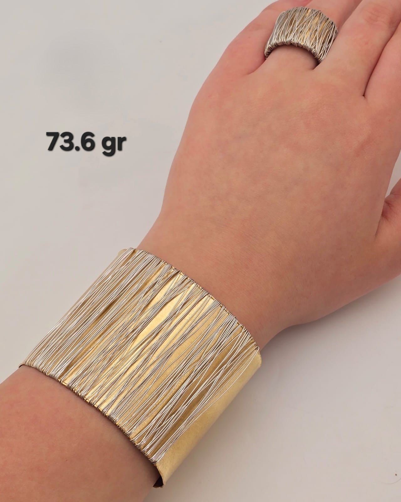 21k gold bracelet with ring 73.6 grams
