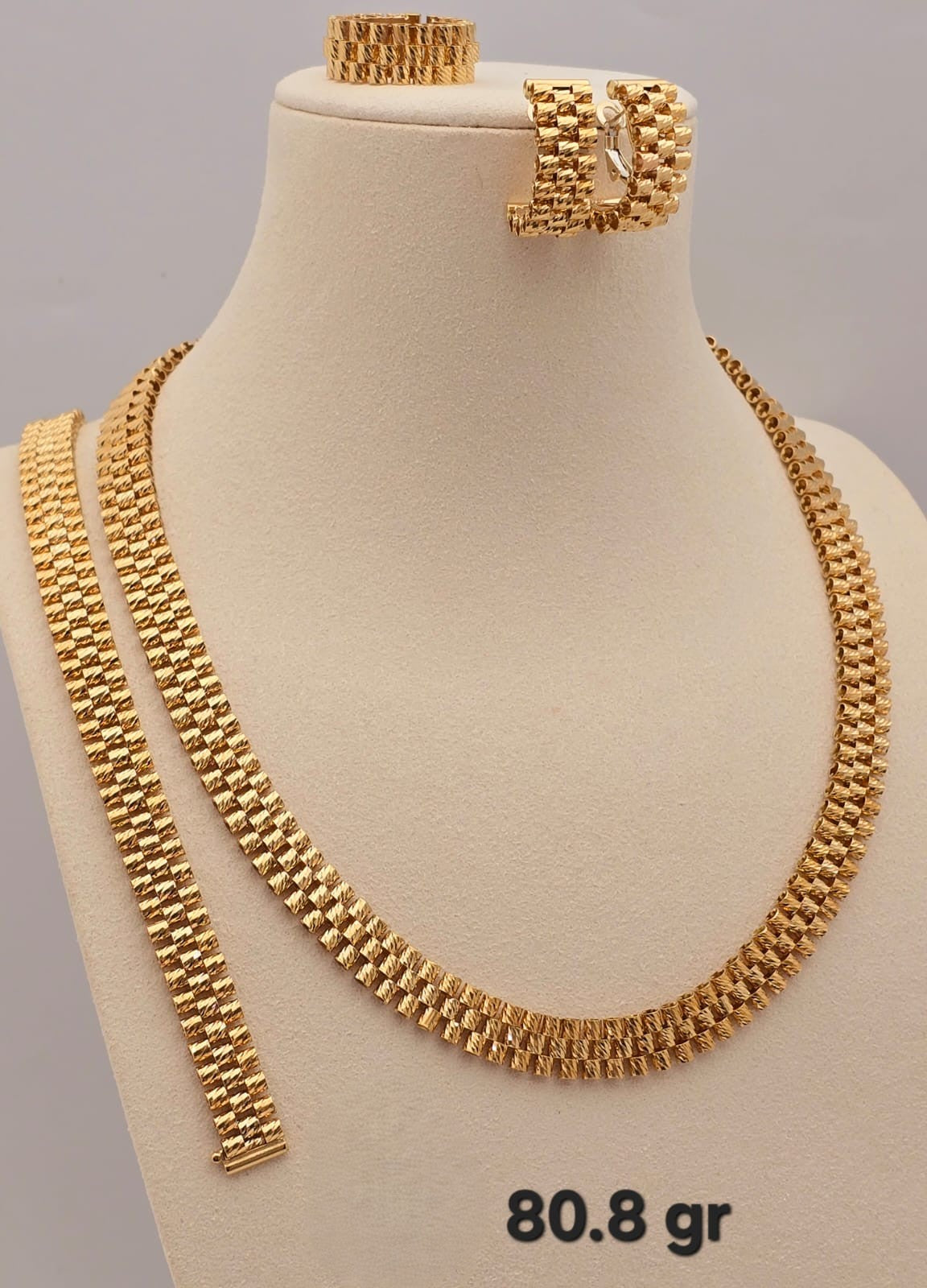 21k gold full set 80.8 grams